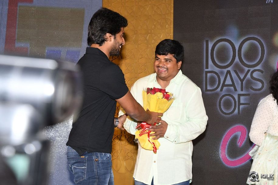 100-Days-of-Love-Movie-Audio-Launch